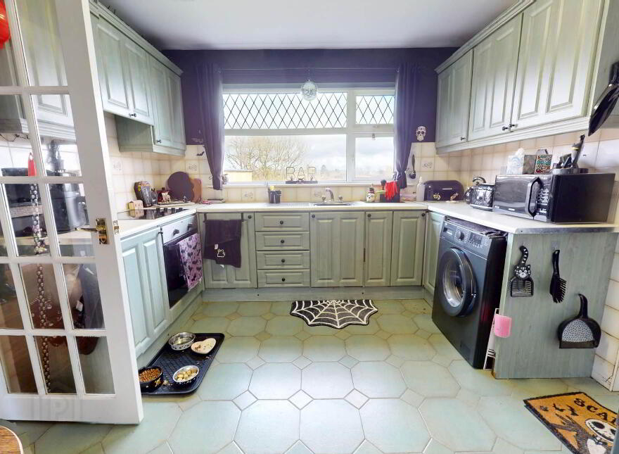 41 Brackvede Park, Coles Hill, Enniskillen, BT74 7ND