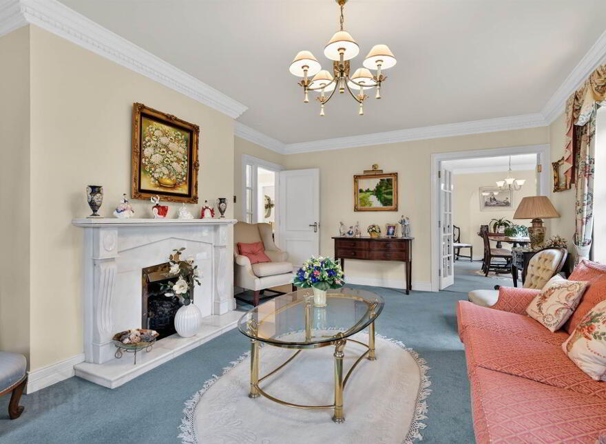4 Broomhill Manor, Belfast, BT9 5HG