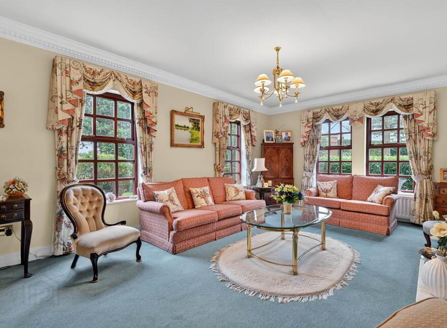 4 Broomhill Manor, Belfast, BT9 5HG