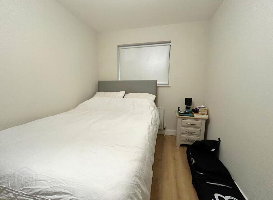 402 College Court Central, Belfast, BT1 6BF
