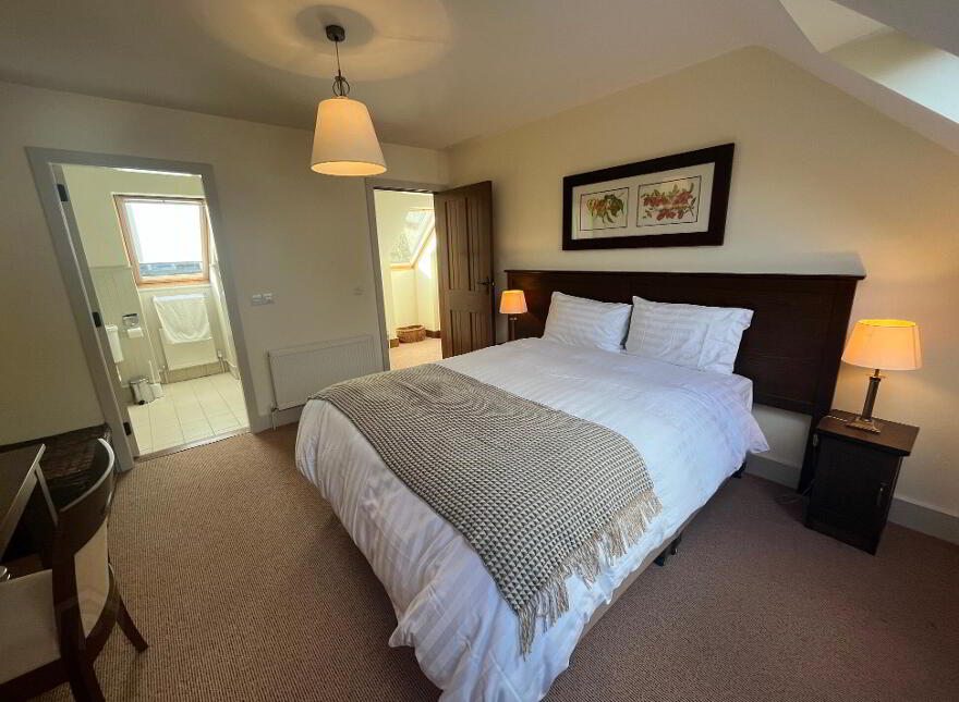 12 The Lakeside, Mount Falcon Estate, Ballina, F26Y8N4