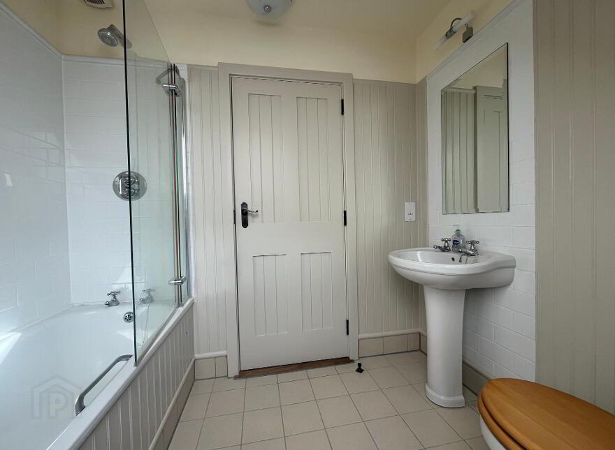 12 The Lakeside, Mount Falcon Estate, Ballina, F26Y8N4