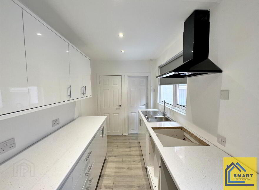 95 My Ladys Road, Belfast, BT6 8BZ