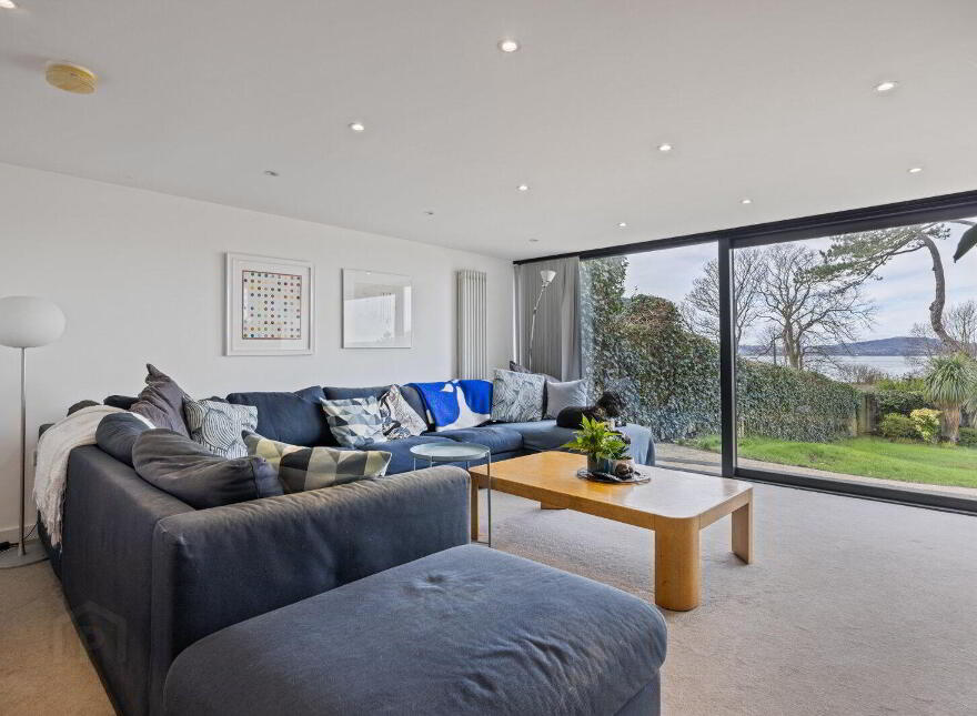 43 Old Quay Road, Cultra, Holywood, BT18 0AL