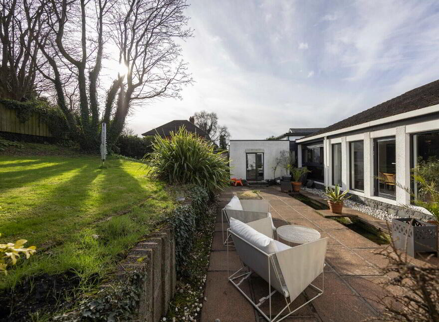 43 Old Quay Road, Cultra, Holywood, BT18 0AL