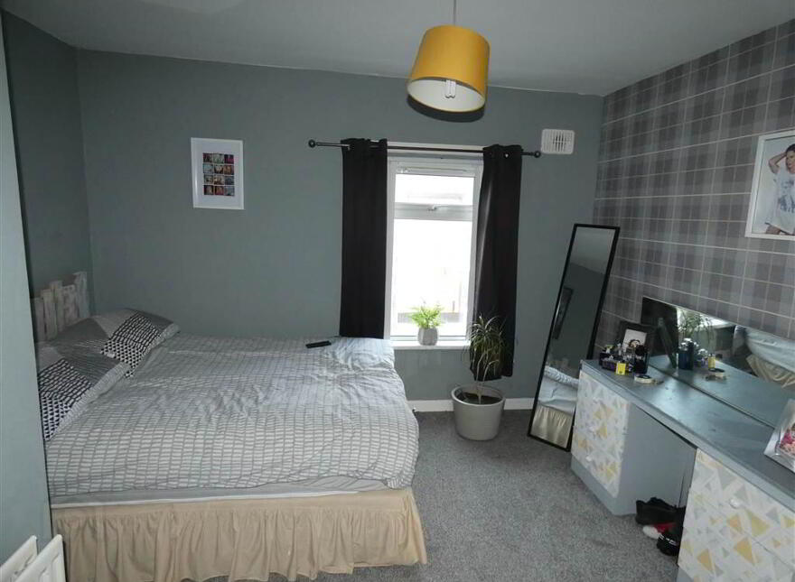 33 Heatherbell Street, Belfast, BT5 4SP