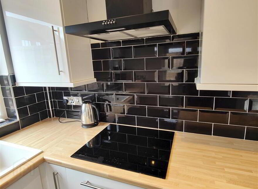11 Jellicoe Avenue, Belfast, BT15 3FZ