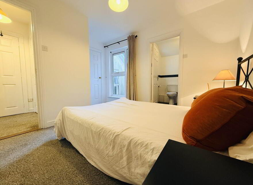 10 Chapel Place, Chapel Lane, Killarney, V93DW61