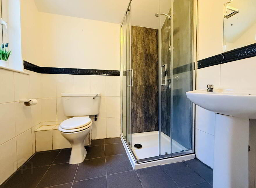 10 Chapel Place, Chapel Lane, Killarney, V93DW61