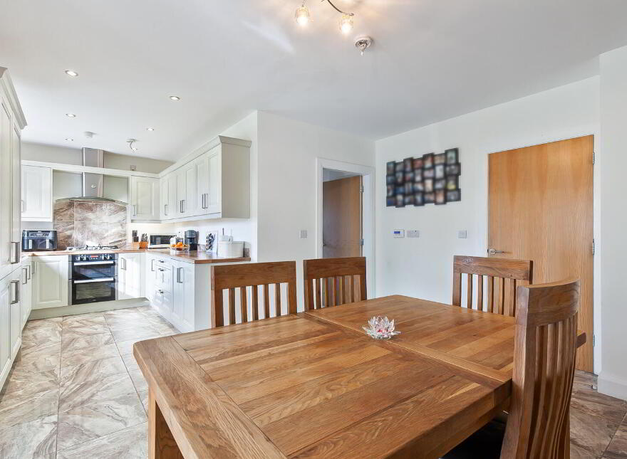 15 Millreagh Heights, Dundonald, Belfast, BT16 1TP