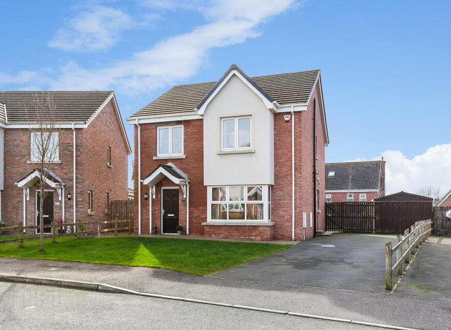 15 Millreagh Heights, Dundonald, Belfast, BT16 1TP
