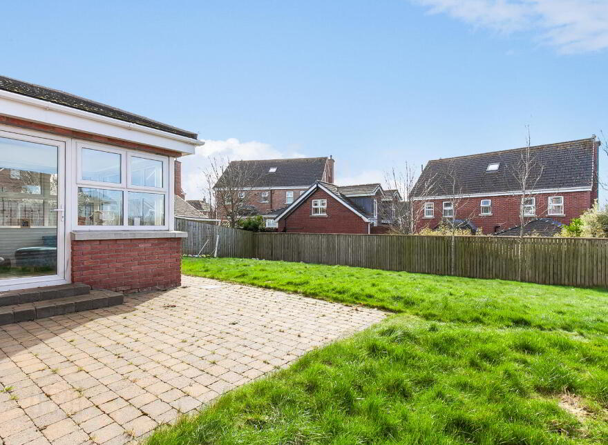 15 Millreagh Heights, Dundonald, Belfast, BT16 1TP