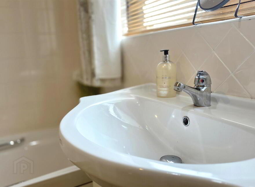 57 The Meadow, Antrim, BT41 1EZ