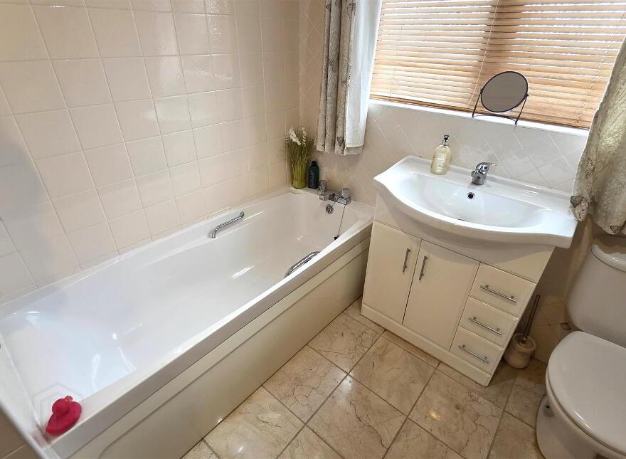 57 The Meadow, Antrim, BT41 1EZ
