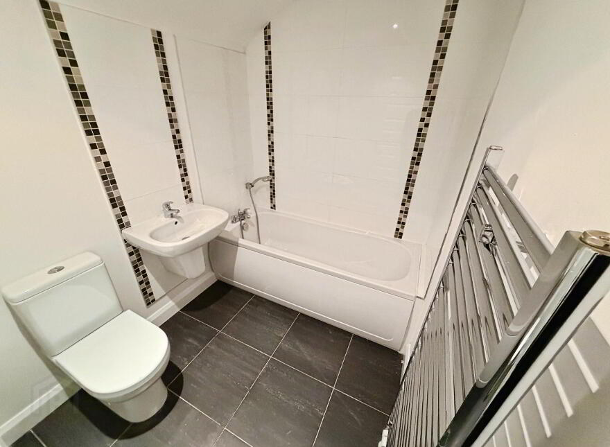 9 Limetree Manor, Lisburn, BT28 1RS
