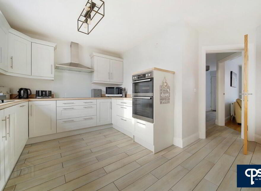 7 Glenside Mews, Omagh, BT79 7FX