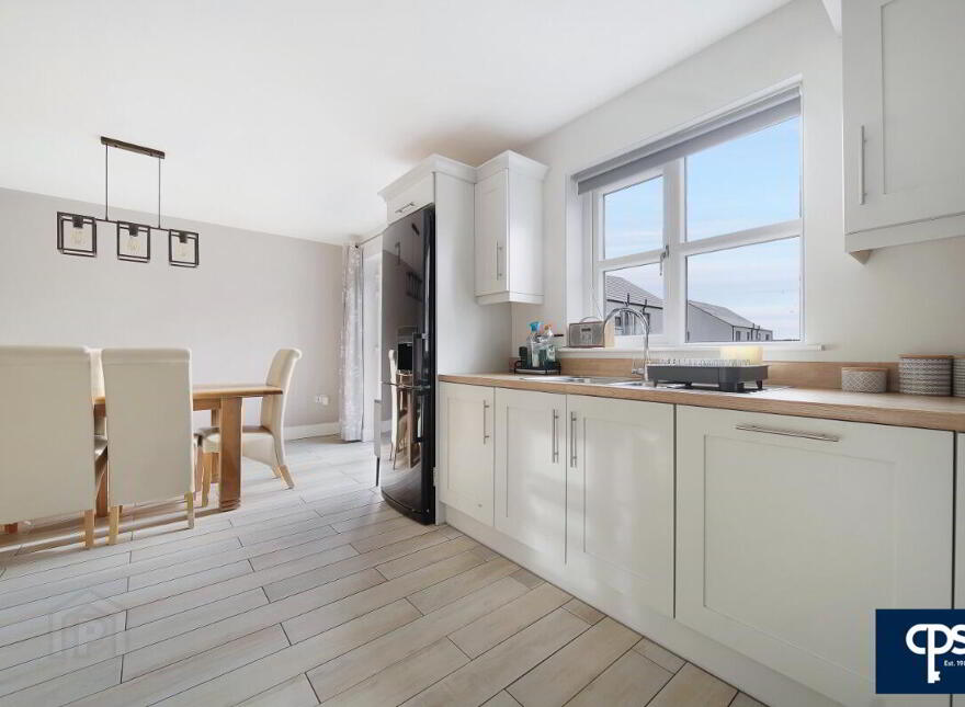 7 Glenside Mews, Omagh, BT79 7FX
