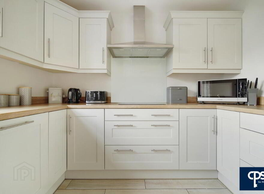 7 Glenside Mews, Omagh, BT79 7FX
