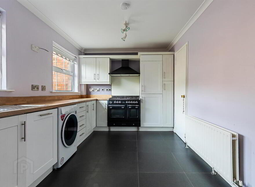 8 Somerton Court, Belfast, BT15 3LQ