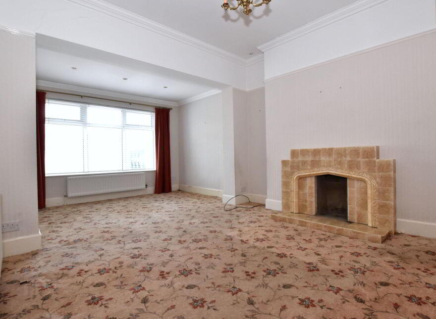 7 Dromore Road, Ballynahinch, BT24 8AY