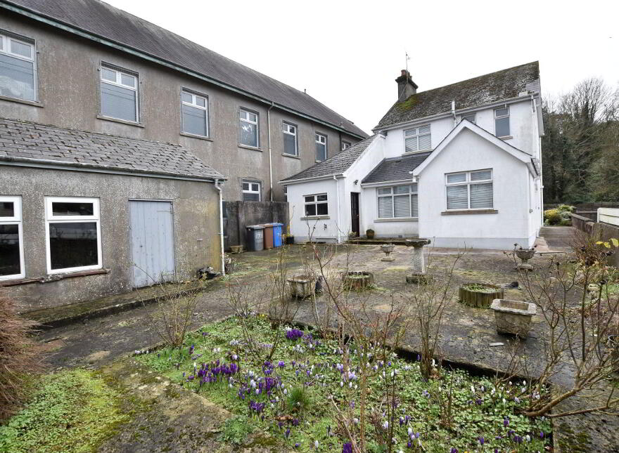 7 Dromore Road, Ballynahinch, BT24 8AY