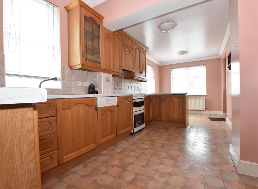 7 Dromore Road, Ballynahinch, BT24 8AY