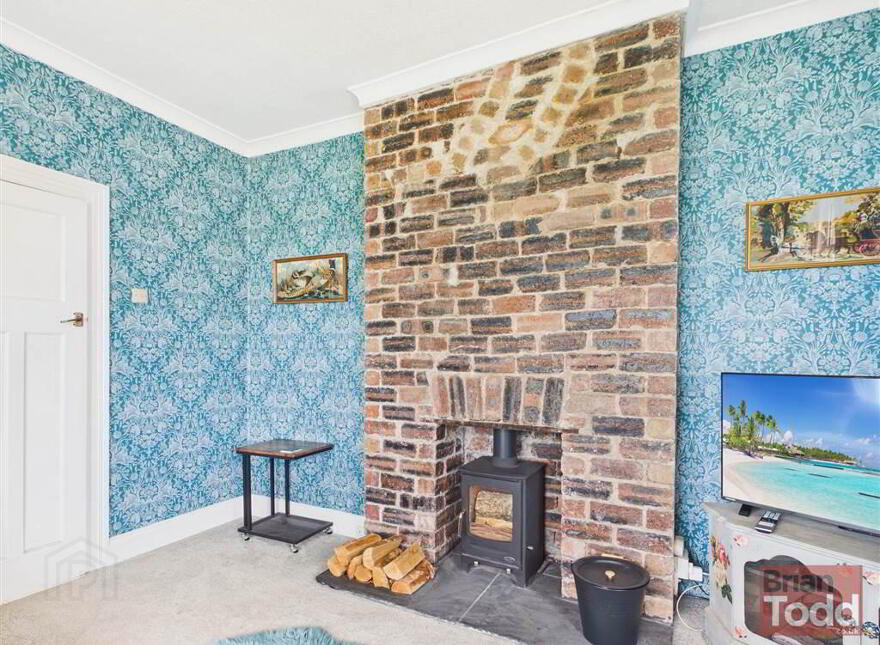 Coast Road, Ballygally, Larne, BT40 2QQ