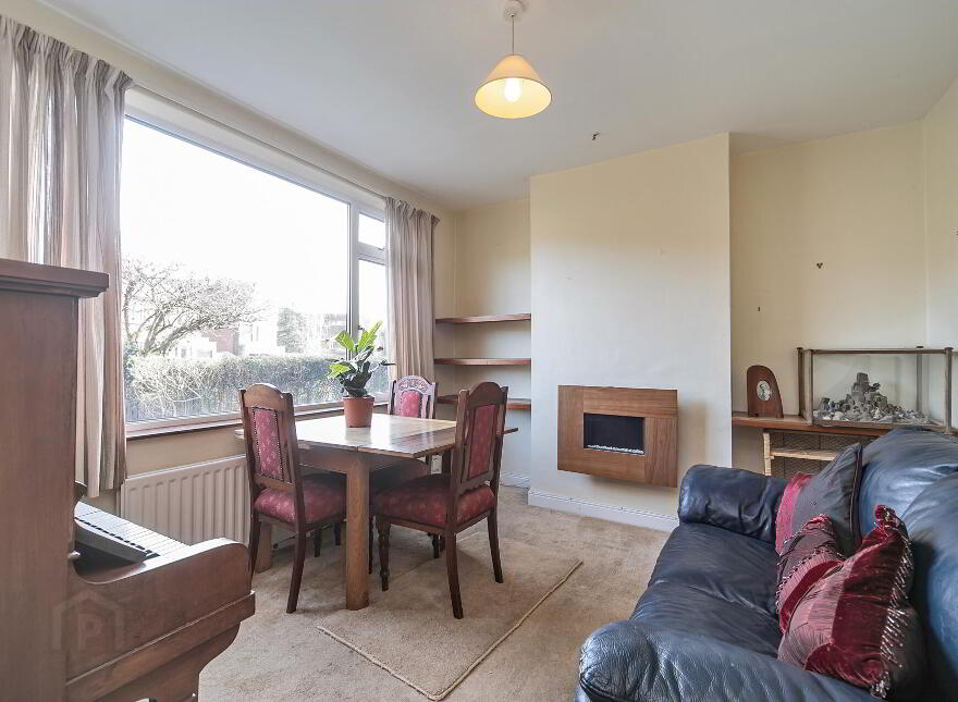25 Hillside Park, Stranmillis, Belfast, BT9 5EL