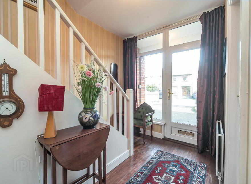 25 Hillside Park, Stranmillis, Belfast, BT9 5EL