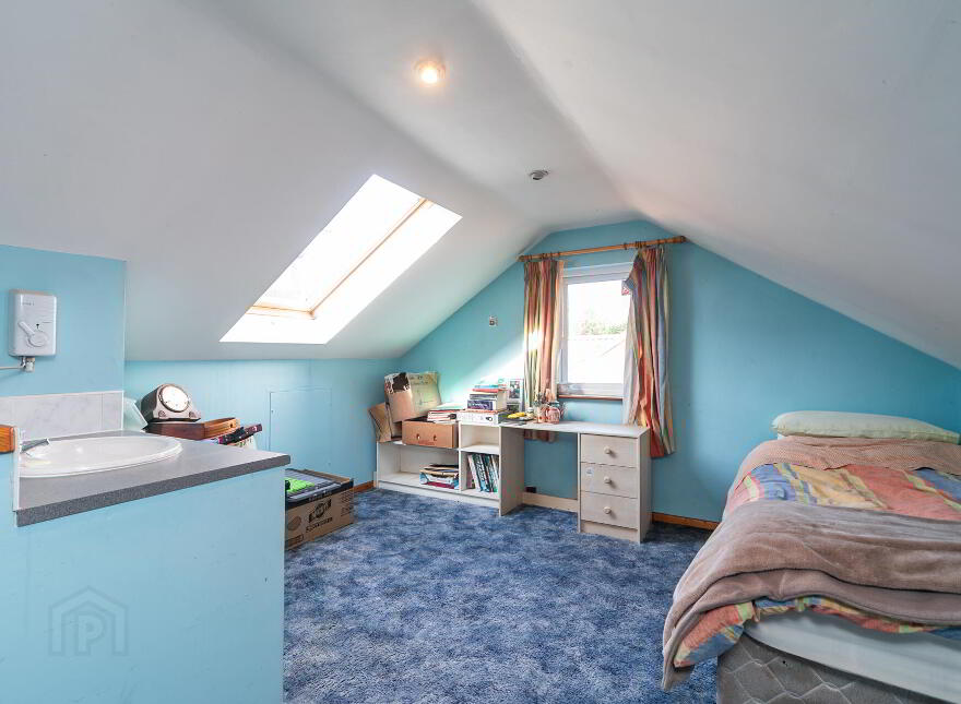 25 Hillside Park, Stranmillis, Belfast, BT9 5EL