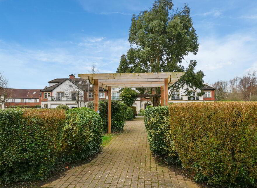 31 Upper Courtyard, Annadale Avenue, Belfast, BT7 3LJ