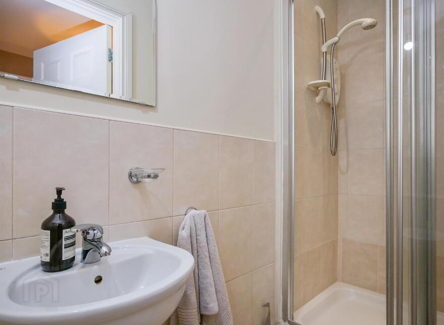 31 Upper Courtyard, Annadale Avenue, Belfast, BT7 3LJ