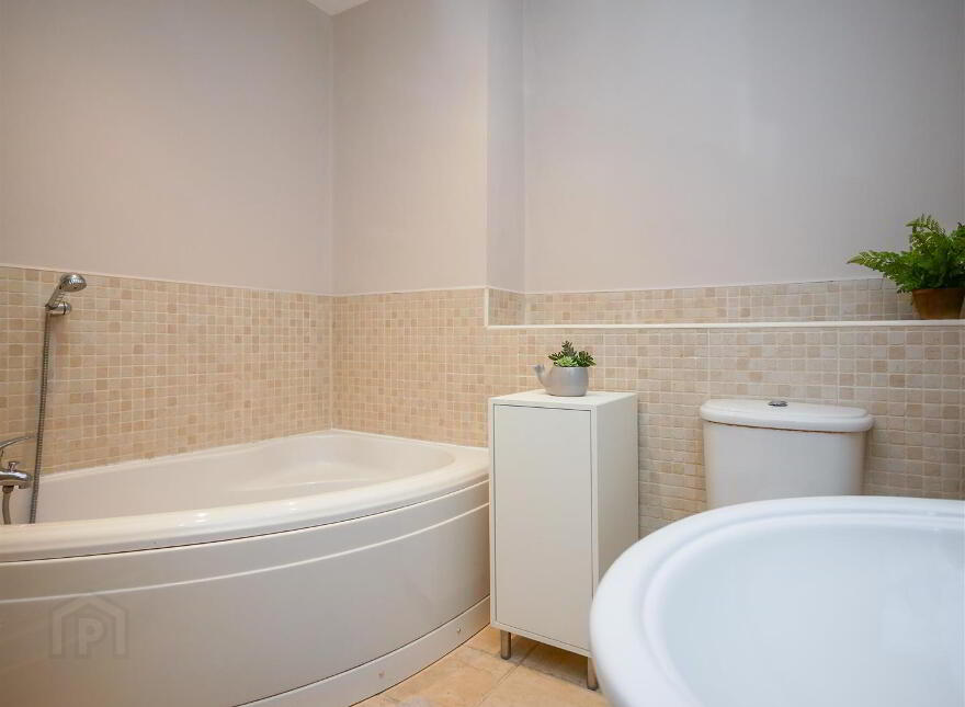 31 Upper Courtyard, Annadale Avenue, Belfast, BT7 3LJ