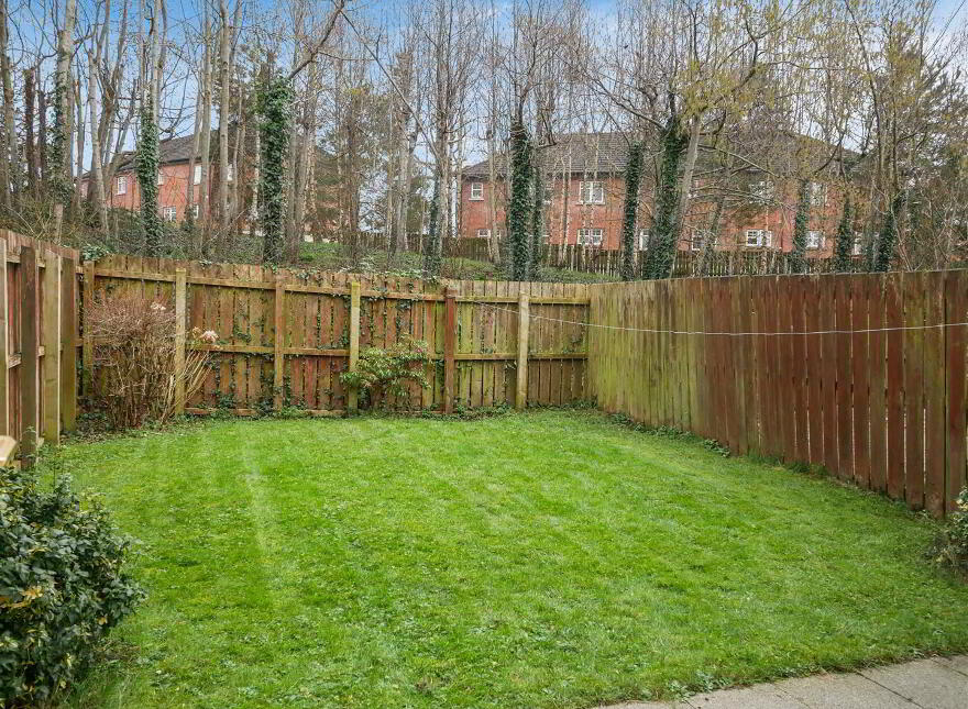 31 Upper Courtyard, Annadale Avenue, Belfast, BT7 3LJ
