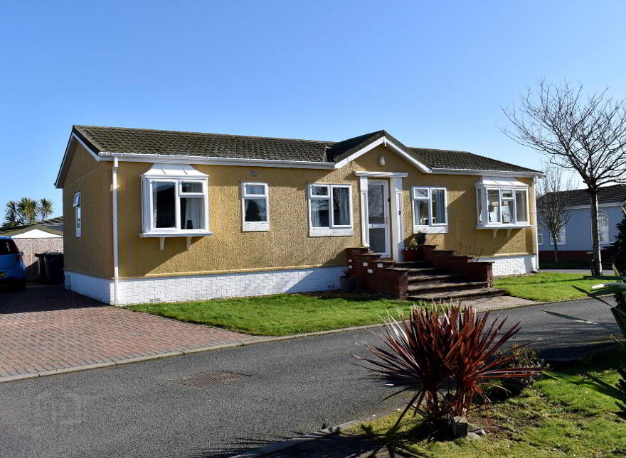 2 Swallow Crescent, Ballyhalbert, BT22 1BE