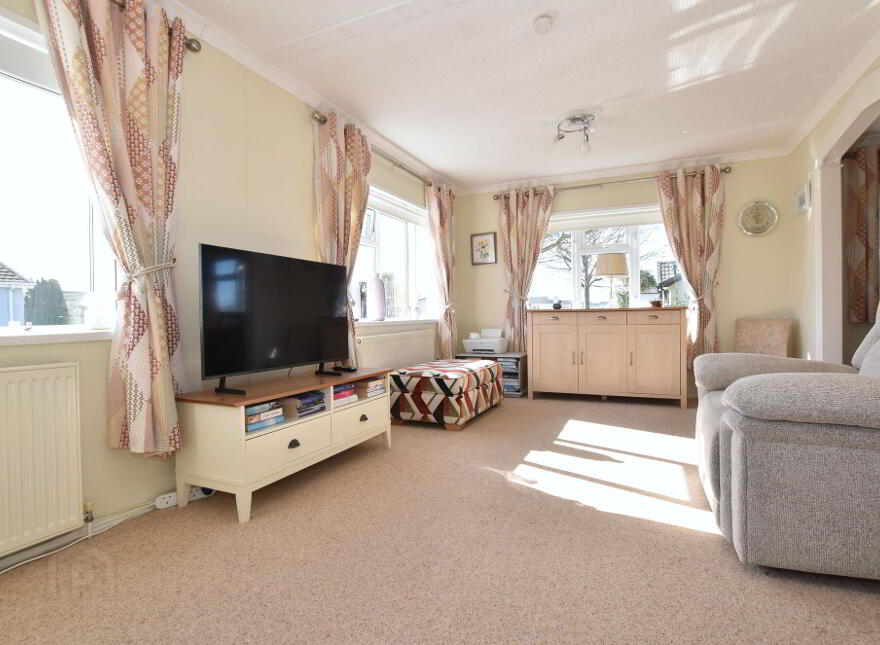 2 Swallow Crescent, Ballyhalbert, BT22 1BE