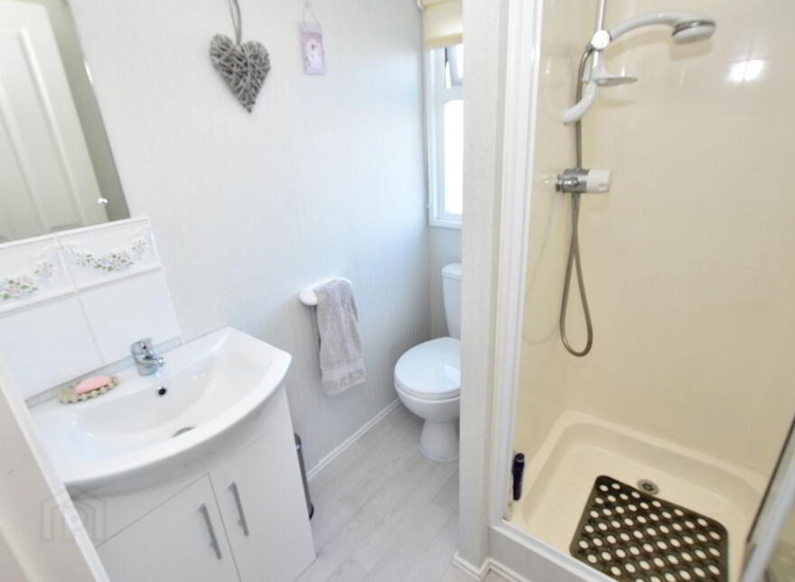2 Swallow Crescent, Ballyhalbert, BT22 1BE