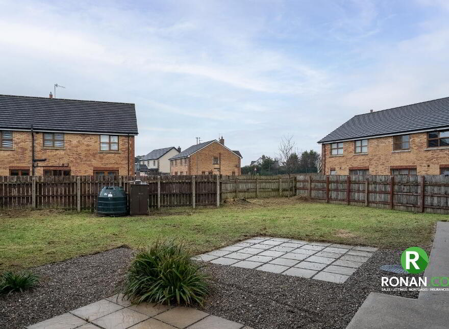 24 Castletown Court, Strabane, BT82 9FZ