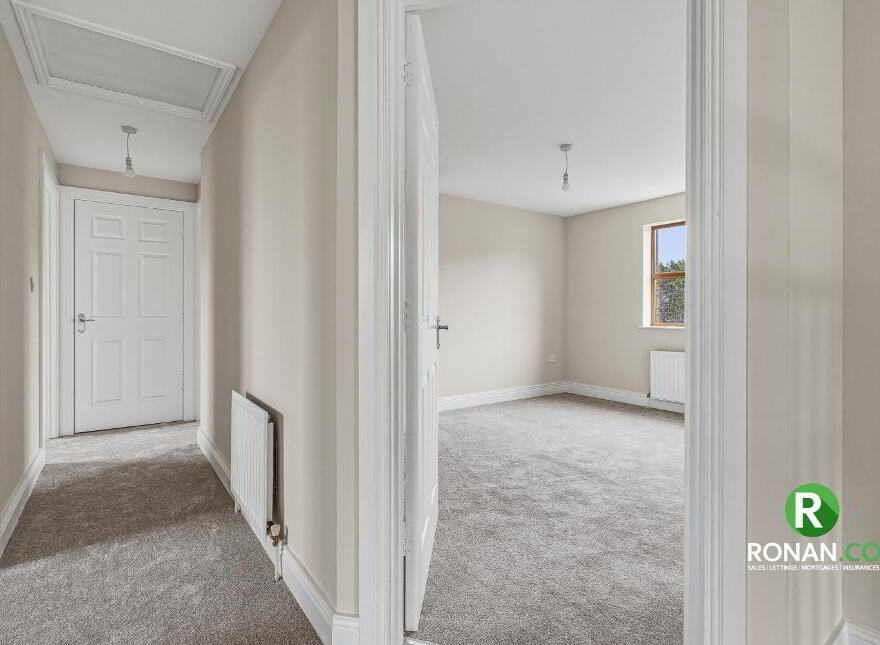 24 Castletown Court, Strabane, BT82 9FZ