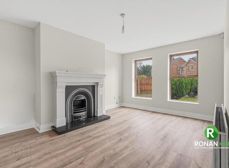 24 Castletown Court, Strabane, BT82 9FZ