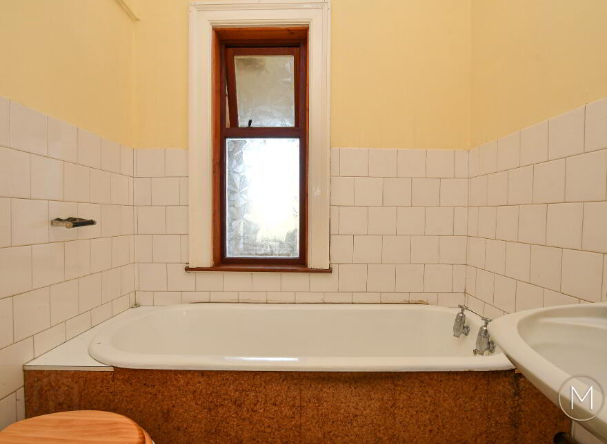 196 Belfast Road, Dunadry, Antrim, BT41 2EY
