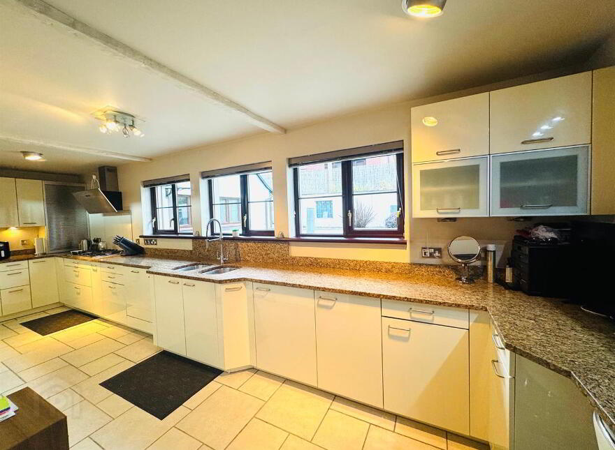 29 Clearwater, L'Derry, BT47 6BE