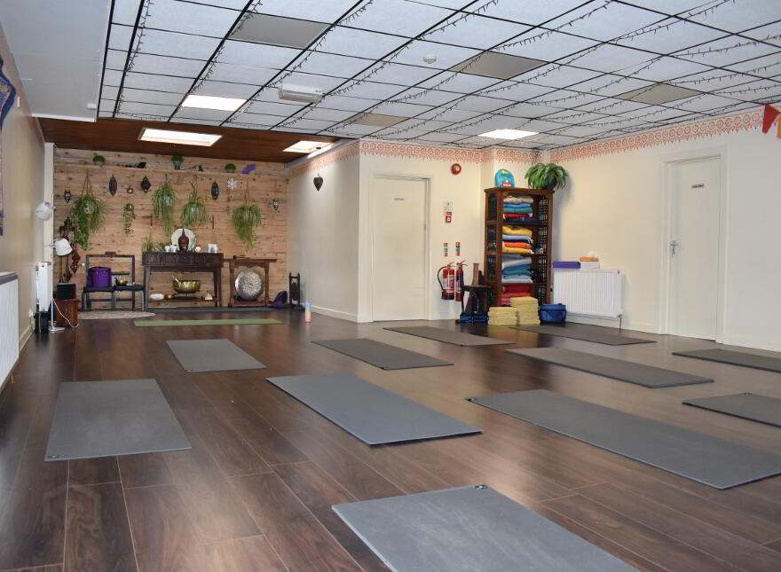 First Floor, 14-16 Conway Square, Newtownards, BT23 4DD
