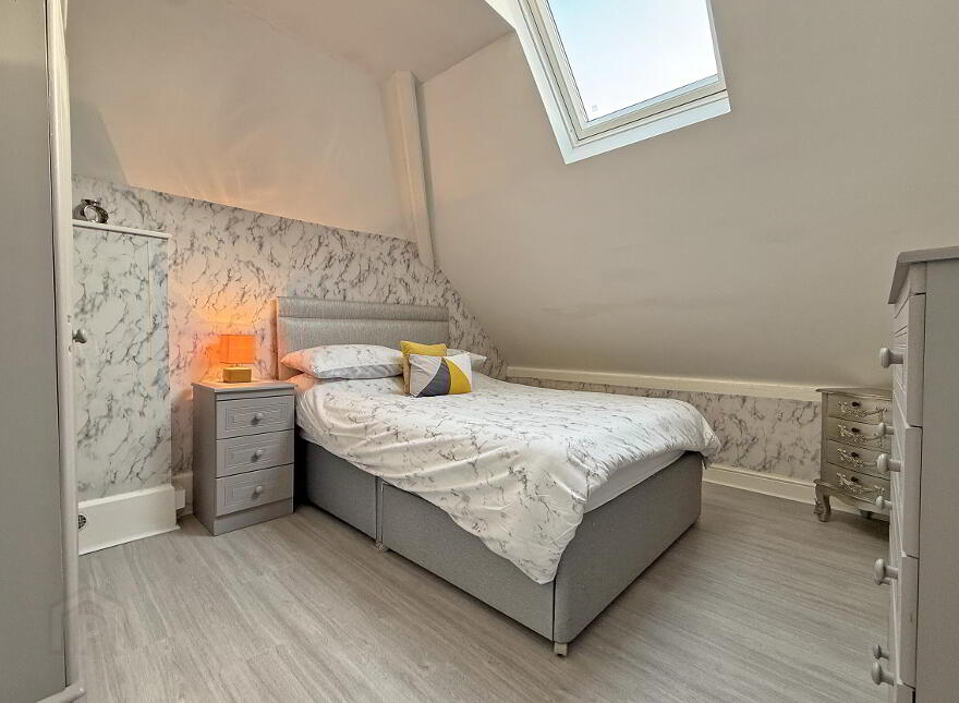 1 Glenvale Crescent, Portrush, BT56 8EB