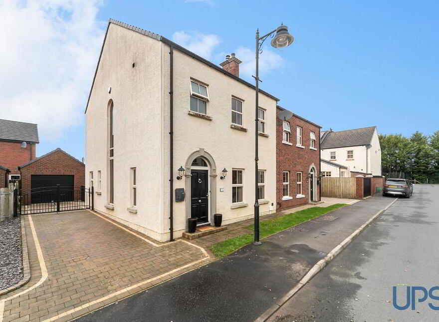 4 Chestnut Grange, Glenavy, BT29 4GR