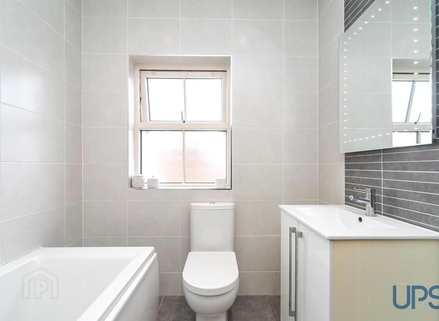 4 Chestnut Grange, Glenavy, BT29 4GR