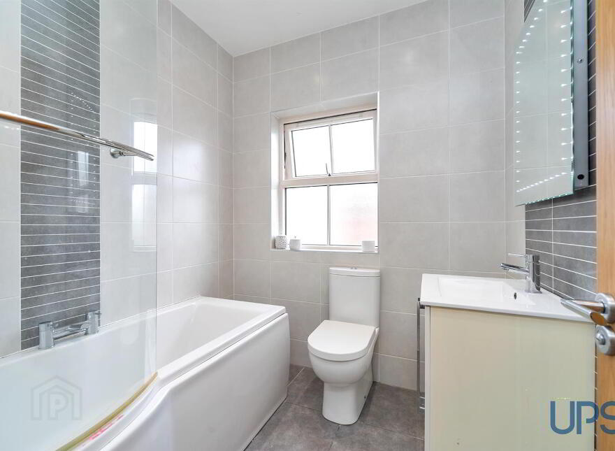 4 Chestnut Grange, Glenavy, BT29 4GR