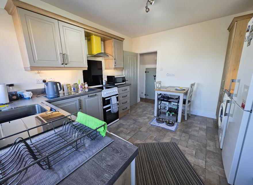 18 Hilden View, Tullynacross Road, Lisburn, BT27 5SF