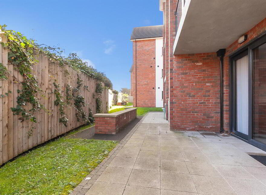 66 Loughshore Manor, Newtownabbey, BT37 9FD