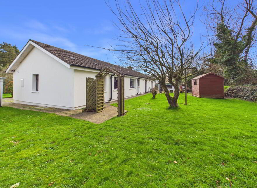 Woodgrange, Carrick Road, Portlaw, Waterford, X91PT88